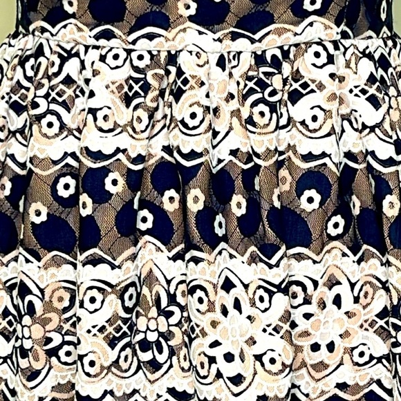 ENDLESS ROSE Women's Strapless Lace Floral Midi  Dress Size S - Picture 4 of 11